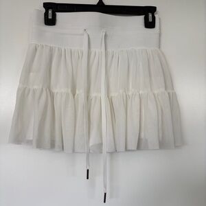White Tiered Mini Skirt with Drawstring Waist Pant Pocket Size M